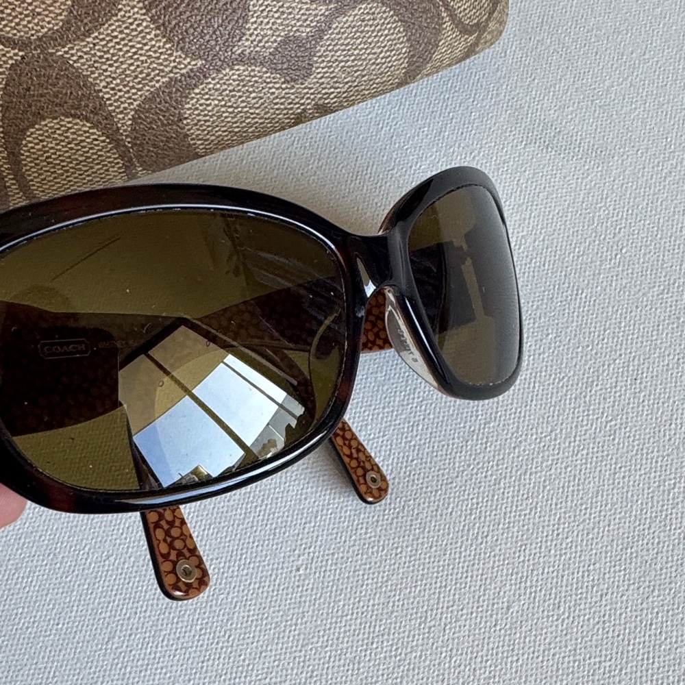 Coach Whitney Tortoise Sunglasses with Case - Picture 6 of 7